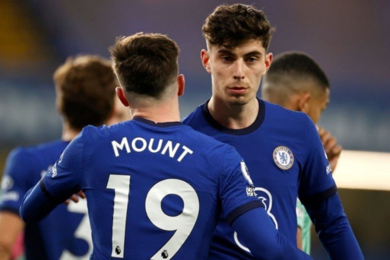 Kai Havertz scores twice to boost Chelsea's top four hopes