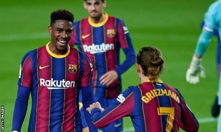 Junior Firpo made 41 appearances for Barcelona
