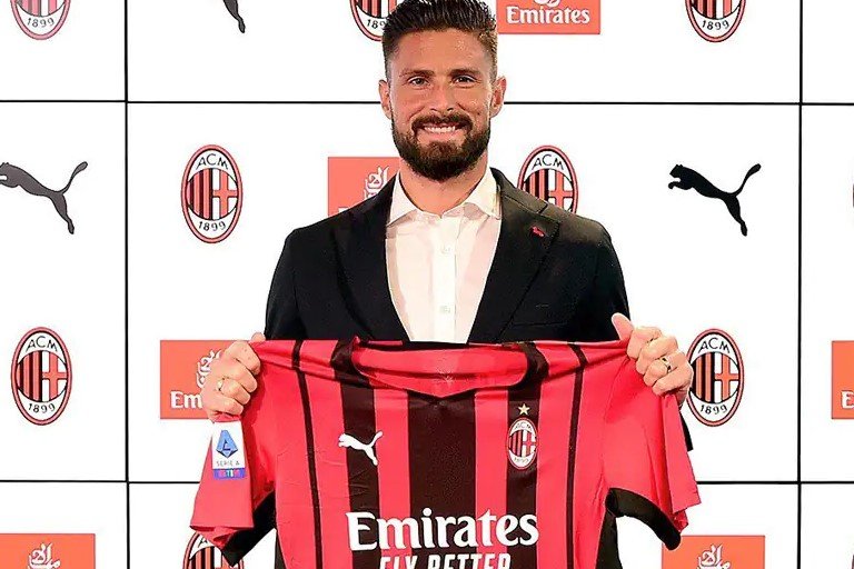 Olivier Giroud joins AC Milan