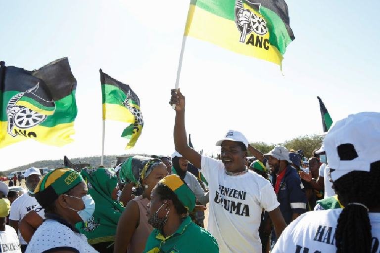 South Africa’s ANC loses majority seat first time since 1994
