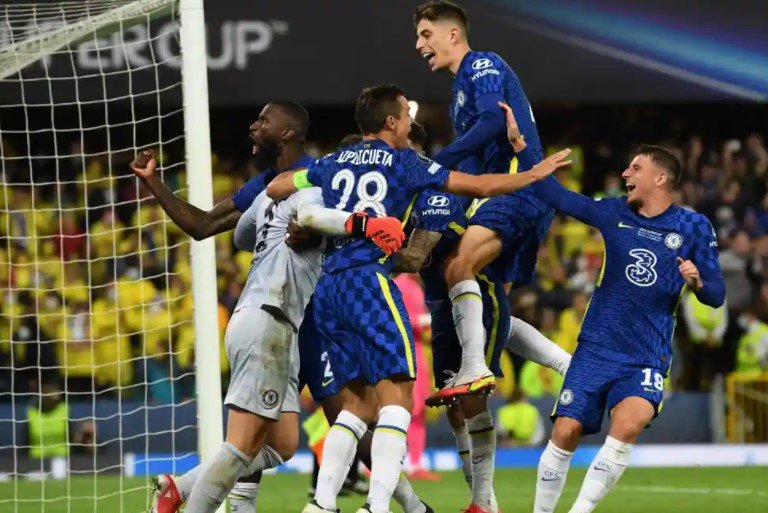 Chelsea Players celebrate