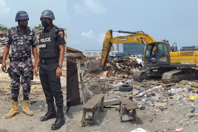 Lagos govt demolishes shanties on Lekki coastal road