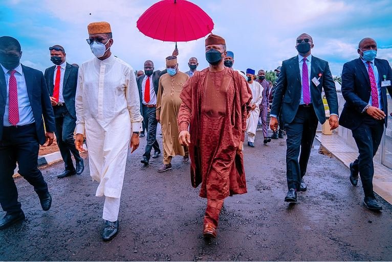 Vice President Yemi Osinbajo SAN attends the funeral ceremony of the father of the Delta State Governor, Dr. Ifeanyi Okowa Late Chief (Sir) Arthur Uzoma Okorie Okowa (JP). The Okpara-Uku of Owa-Alero, in Delta State. 21st August, 2021