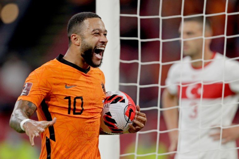 Memphis Depay scored his first international hat-trick for Netherlands against Turkey