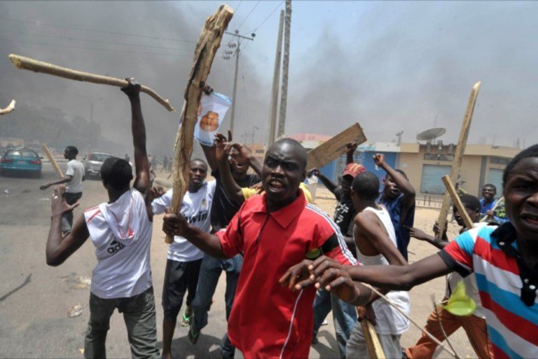 Abuja Market in Wuse set on fire by angry traders