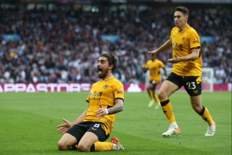 Ruben Neves Wolves scored three times in the final ten minutes of the game