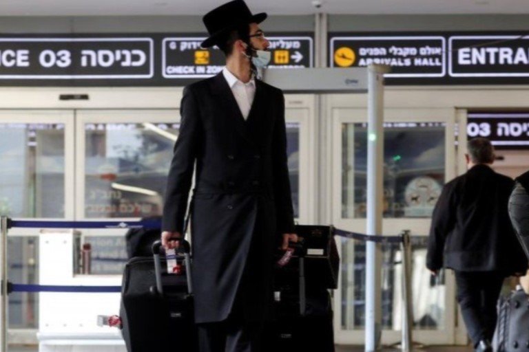 The Israeli government is pushing for mandatory quarantine for all Israeli nationals returning from abroad omicron