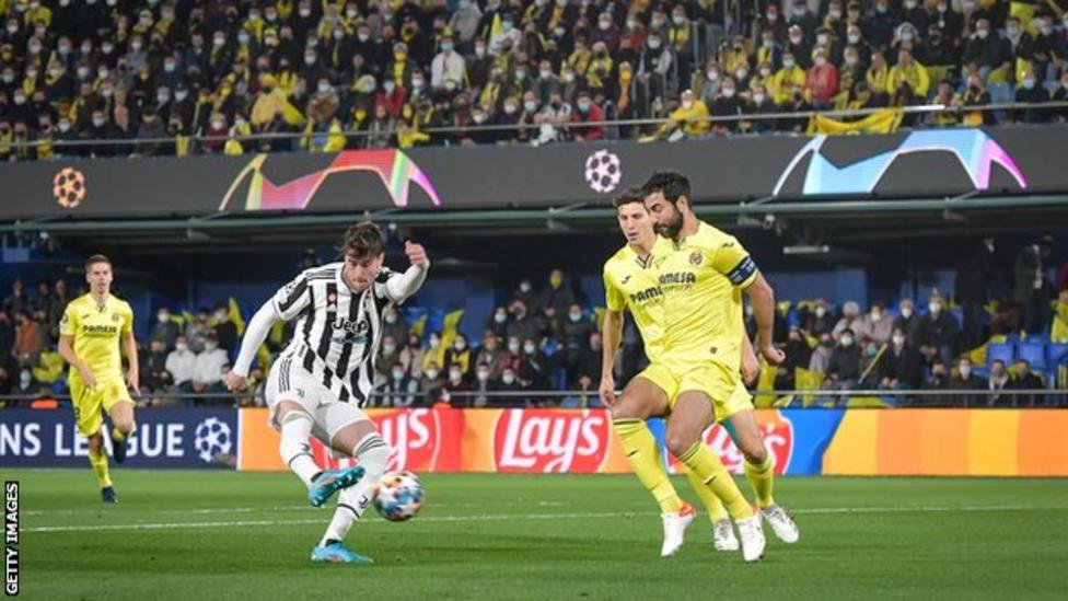 Dusan Vlahovic broke Andreas Moller's record of 38 seconds for quickest debut goal in the Champions League