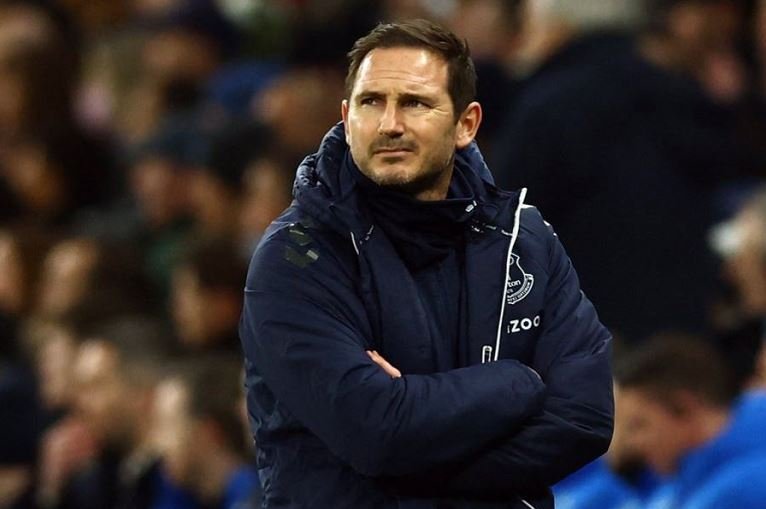 Everton boss Frank Lampard said his team made crucial mistakes