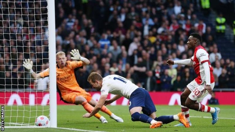 Harry Kane is the all-time top scorer in games between Tottenham and Arsenal with 13 goals