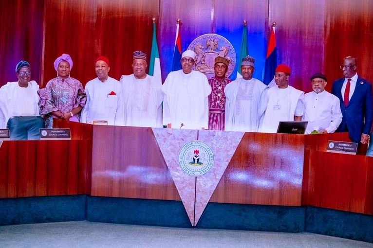 President Muhammadu Buhari received outgoing members of FEC