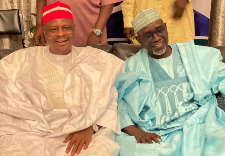 Senator Rabiu Kwankwaso receives Ibrahim Shekarau to NNPP