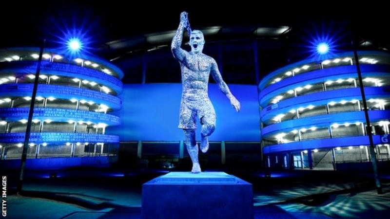 Sergio Aguero's statue unveiled outside the Etihad Stadium