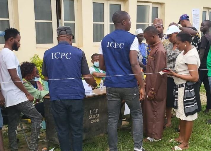 ICPC arrests vote buyers in Osun during the governorship election on Saturday