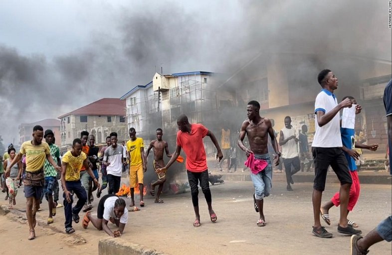 Protest rocks Ondo as suspected cultists stab student to death