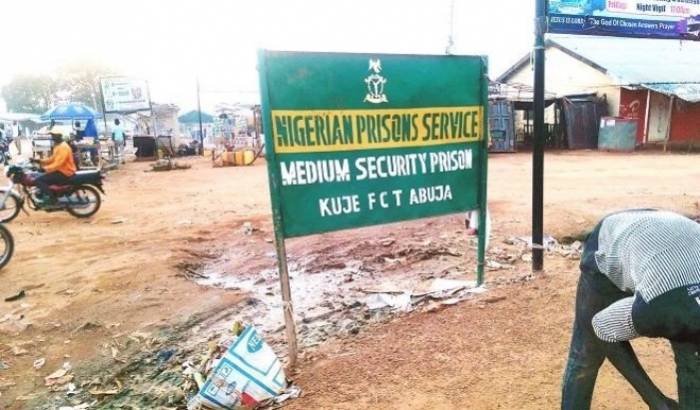 Jailbreak: Kuje Prison has no CCTV cameras; fence low, Nigerian Army says