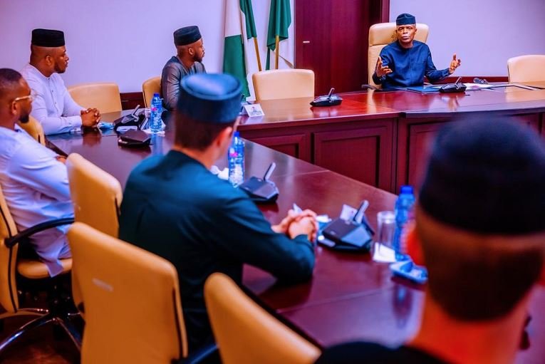 Vice President Yemi Osinbajo, SAN, receives in audience current MBA Students of Harvard Business School at the Statehouse, Abuja