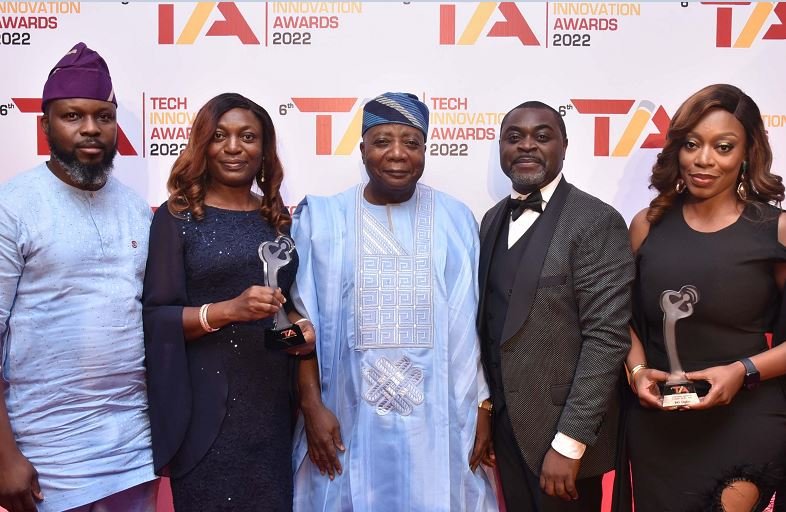 L-R: Chief Technology Officer, inq.Digital Nigeria, Tolu Ajayi; Head Products and Services, inq.Digital Nigeria, Funke Atanda; Honourable Commissioner for Science and Technology, Lagos State, Mr Hakeem Fahm; CEO, InstinctWave, Akin Naphtal and Marketing Manager, inq.Digital Nigeria, Martina Ogbebor at the 2022 Technology Innovation Award Ceremony