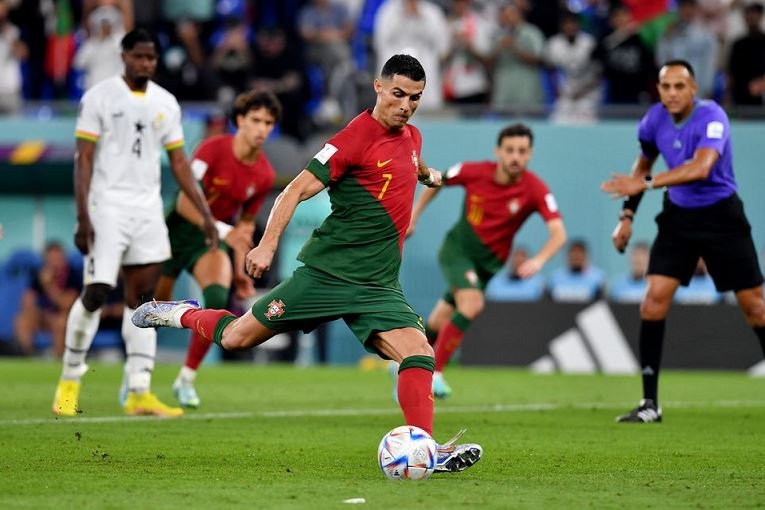 Euro 2024 qualifiers: Ronaldo named in Portugal squad