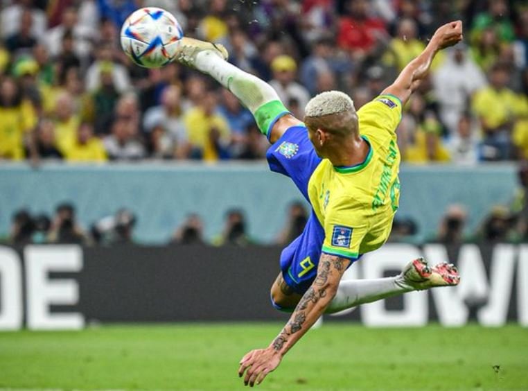 Richarlison scored a superb overhead goal to cement Brazil's win against Serbia