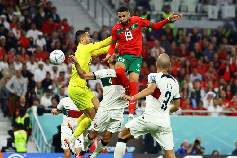 Morocco's Youssef En-Nesyri scores their first goal