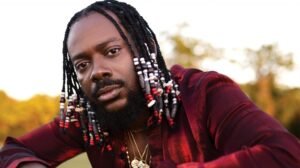 Adekunle Gold offers free healthcare to 1,000 sickle cell warriors