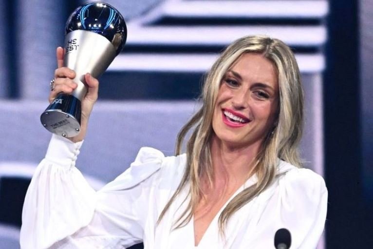 Alexia Putellas has won The Best Women FIFA Player award 2022