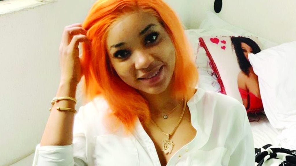 Actress spraying naira notes get N5m bail
