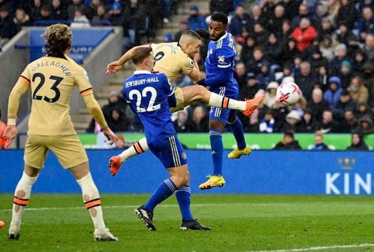 Mateo Kovacic scored the winner as Chelsea beat Leicester City 3-1