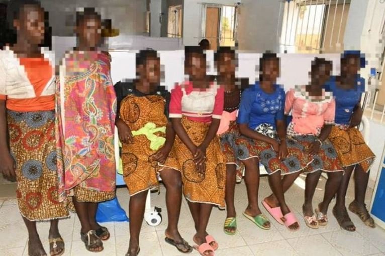 The eight female students that escaped their abductors in Kaduna
