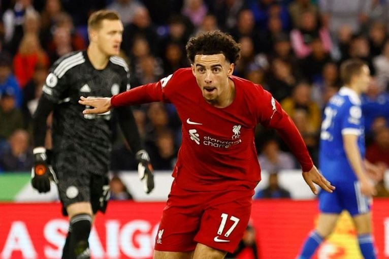 Curtis Jones scored twice as Liverpool beat Leicester City 3-0 at the King Power Stadium