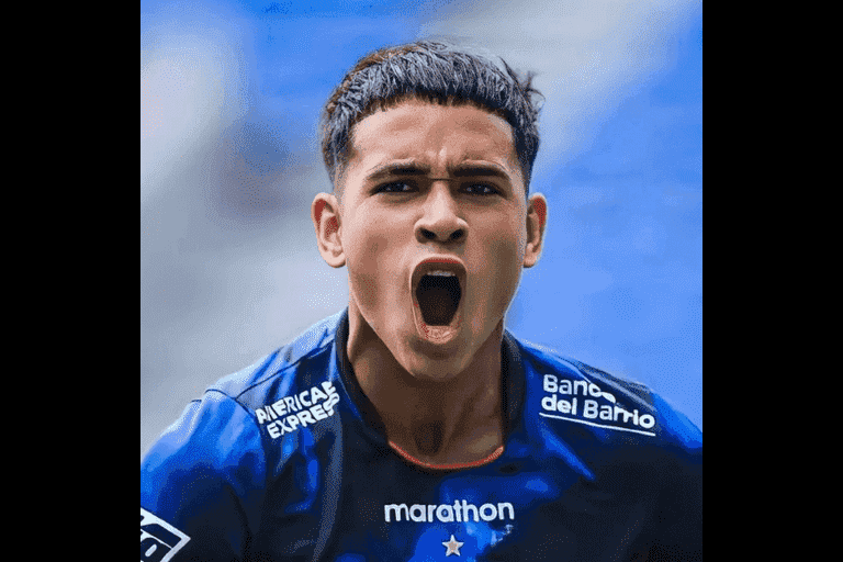 Chelsea sign teenage sensation Kendry Paez