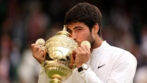 Alcaraz beat Djokovic to retain Wimbledon title