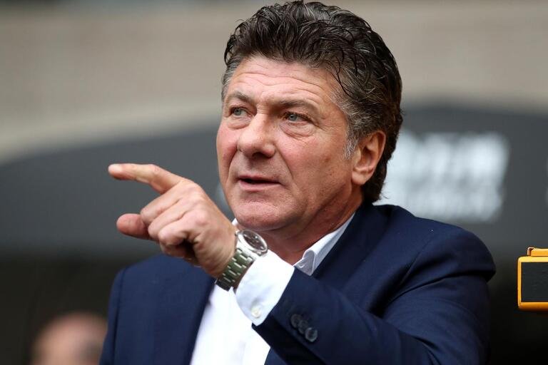 Napoli sack coach, appoint Walter Mazzarri to head team