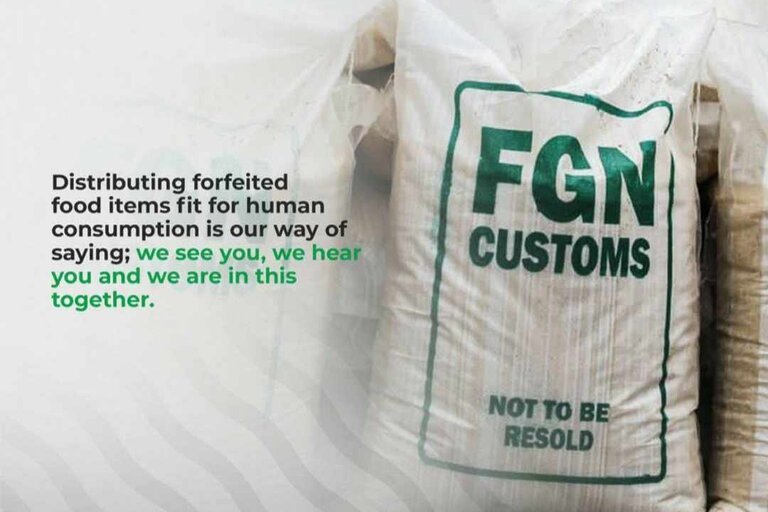 Nigerians present NIN and 10k for Customs bags of rice