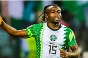 Super Eagles’ Moses Simon, wife welcomes first son 
