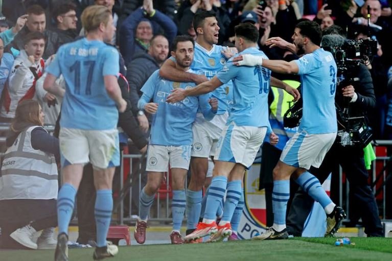 Bernardo Silva scored a late goal to fire Manchester City past Chelsea in FA Cup final at Wembley