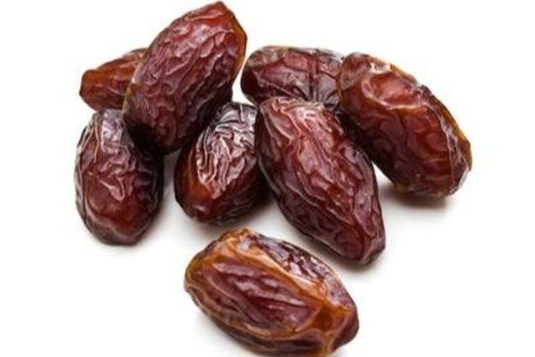 Saudi donates 50 tonnes of dates to Nigerian govt