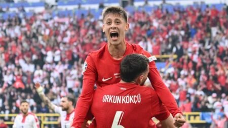 Euro 2024: Arda Güler on target as Turkey beat Georgia in Group F opener