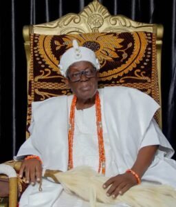 Owolabi Akinloye Olakulehin crowned 43rd Olubadan of Ibadanland