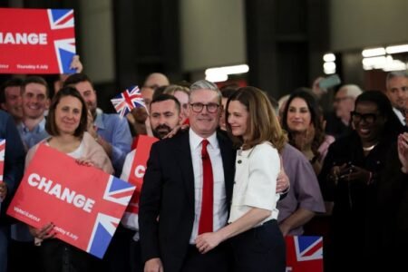 Keir Starmer, leader of Britain's Labour Party and his wife Victoria Starmer attend a reception to celebrate Starmer's win in the election, at Tate Modern, in London, Britain, July 5, 2024. REUTERS/Suzanne Plunkett
