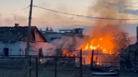 Ukrainian forces advance 10km into Russia as cross-border offensive intensifies
