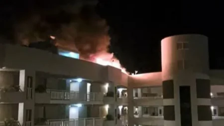 Helicopter crashes into Australian hotel