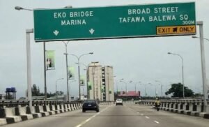 Police rescue woman from jumping into Lagos lagoon