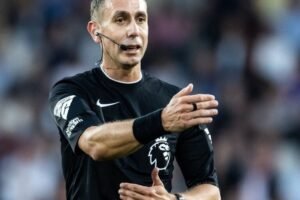 Premier League referee David Coote suspended over comments against Liverpool, Klopp