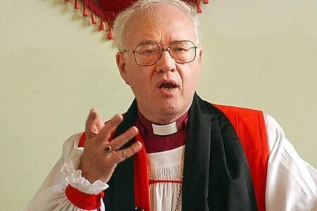 George Carey, former Archbishop of Canterbury, quits priesthood