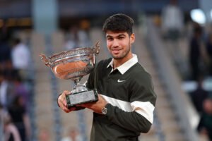 Carlos Alcaraz wins his second French Open title in stunning fashion