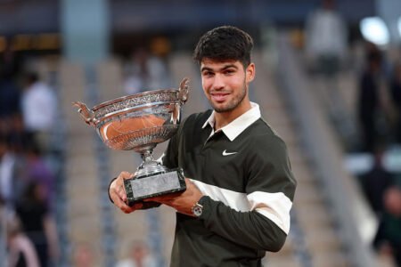 Carlos Alcaraz wins his second French Open title in stunning fashion