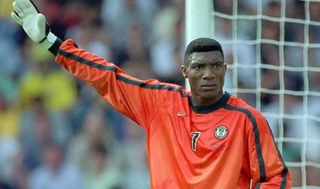 Super Eagles legend Peter Rufai is dead