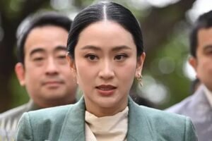 Paetongtarn Shinawatra: Thai prime minister suspended over leaked phone call